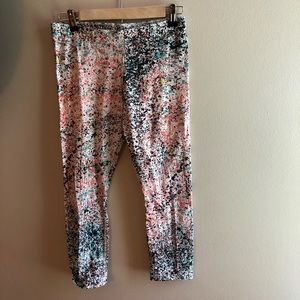Nike Cropped Leggings-Women’s
